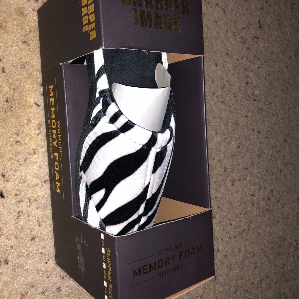 Zebra print memory foam slippers